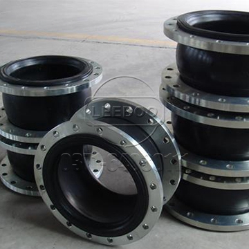 導(dǎo)致法蘭橡膠接頭發(fā)生爆裂的幾個(gè)主要因素