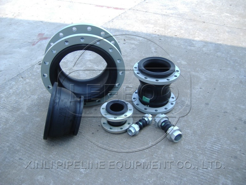 不同連接方式的液壓<a href=http://www.xinligd.com target=_blank class=infotextkey>橡膠接頭</a>匯總